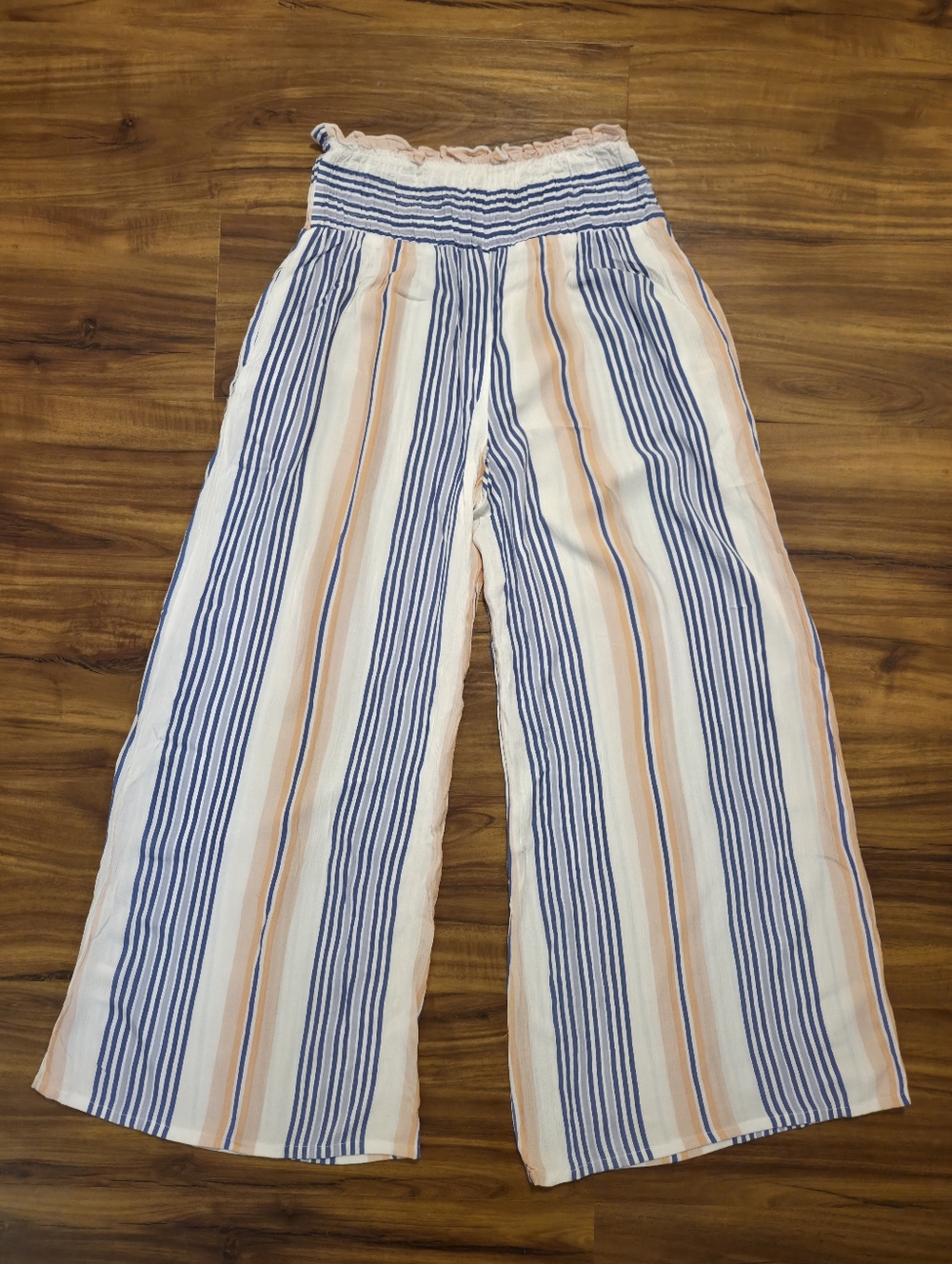 Kiwi + Punch Striped 2-Piece Tube Top & Pant Set Size Small - Picture 5 of 10